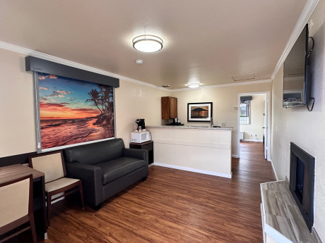 Beachwalker Inn & Suites Cayucos - Amenities