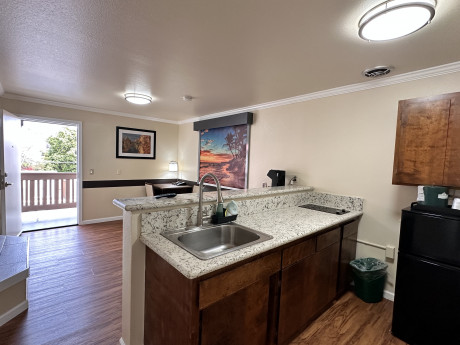 Beachwalker Inn & Suites Cayucos - Amenities
